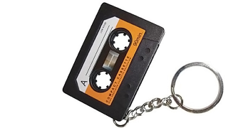 Microcassette Records Messages Without a Recorder